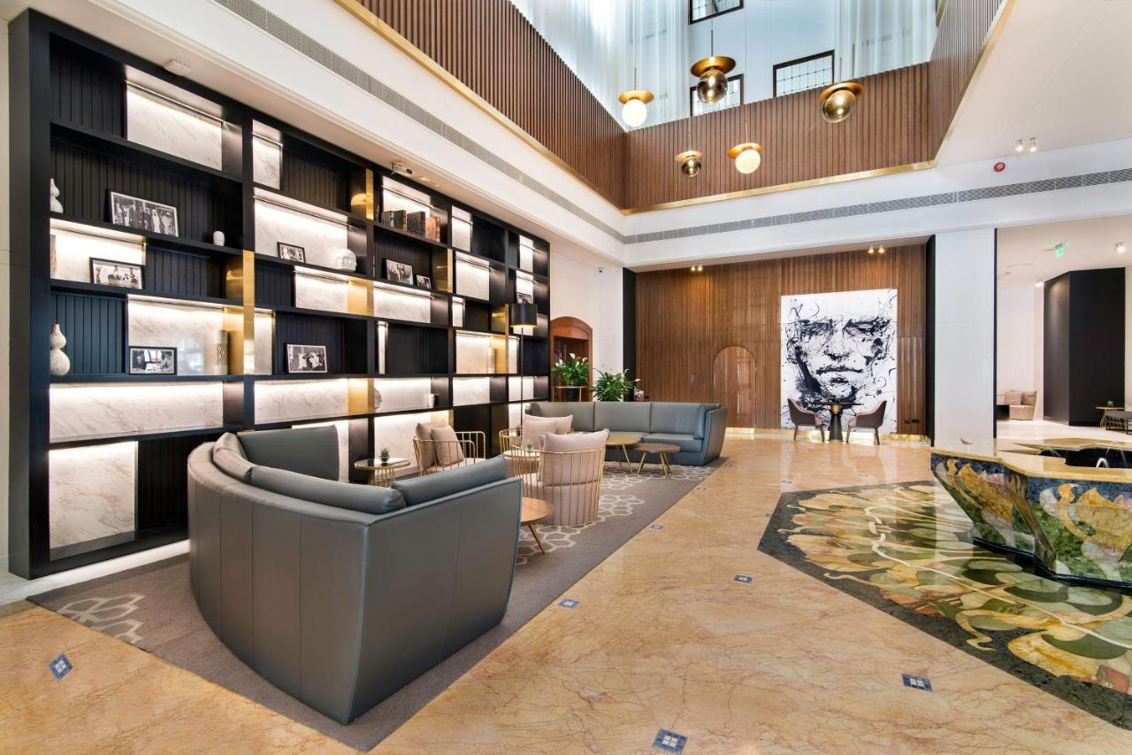 Le Meridien 5*